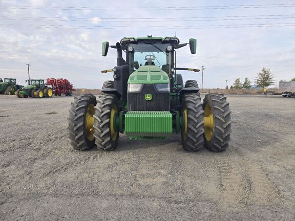 2023 John Deere 8R 370 Tractor