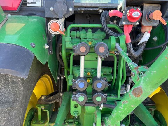 2022 John Deere 5075GN Tractor