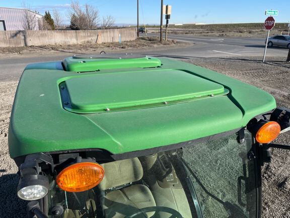 2022 John Deere 5075GN Tractor