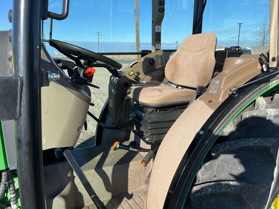 2022 John Deere 5075GN Tractor