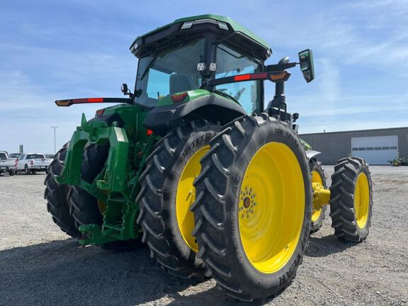 2023 John Deere 8R 340 Tractor