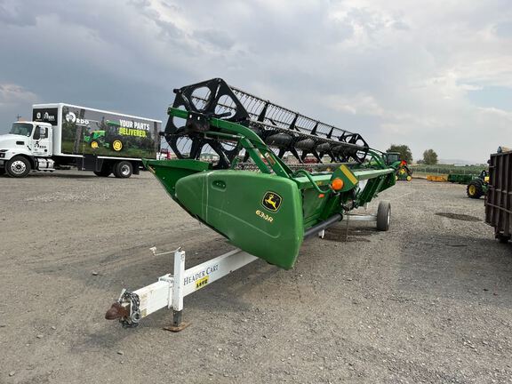 2011 John Deere 630R Header Combine