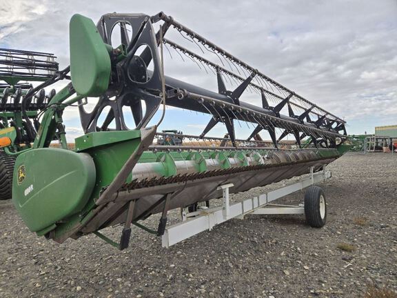 2011 John Deere 630R Header Combine