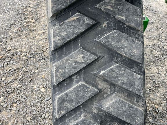 2023 John Deere 8RX 370 Tractor Rubber Track