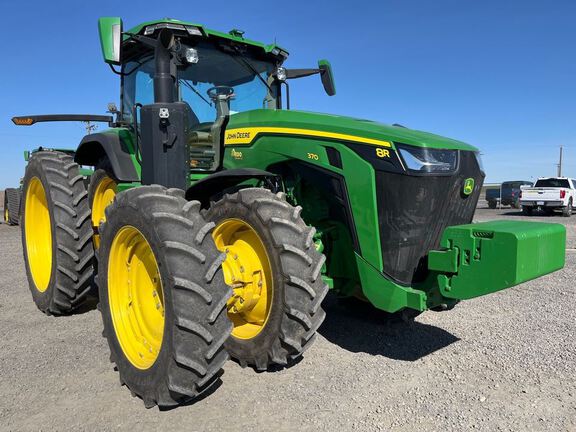 2023 John Deere 8R 370 Tractor