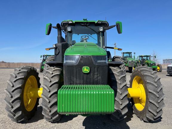 2023 John Deere 8R 370 Tractor