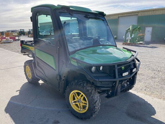 2022 John Deere XUV835R ATV