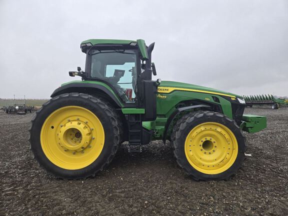 2024 John Deere 8R 230 Tractor