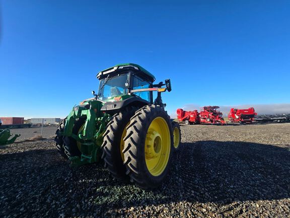 2023 John Deere 8R 310 Tractor