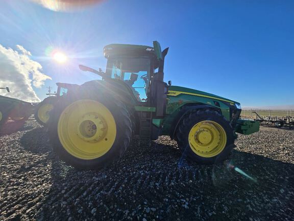 2023 John Deere 8R 310 Tractor