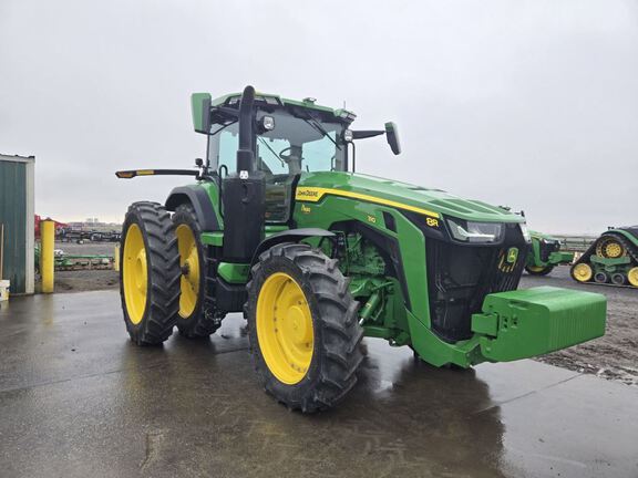 2023 John Deere 8R 310 Tractor