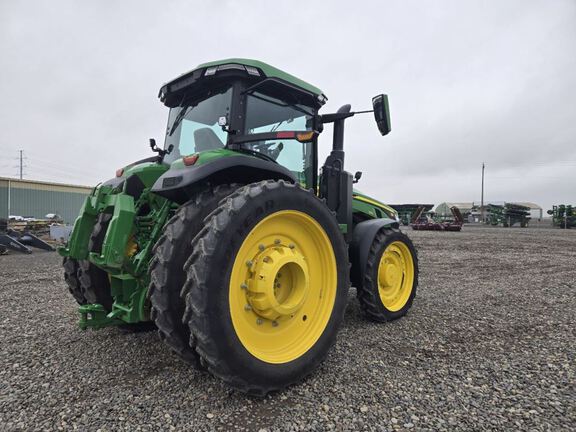 2023 John Deere 8R 230 Tractor