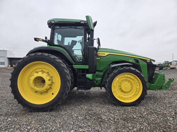 2023 John Deere 8R 230 Tractor