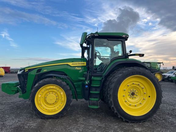 2023 John Deere 8R 310 Tractor