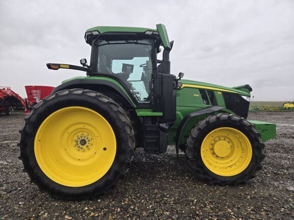 2024 John Deere 7R 290 Tractor