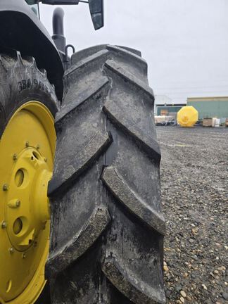 2024 John Deere 7R 290 Tractor