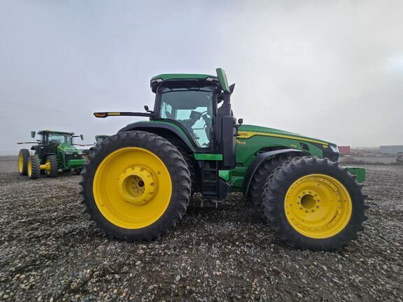 2024 John Deere 8R 370 Tractor