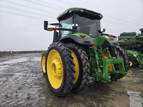 2024 John Deere 7R 290 Tractor