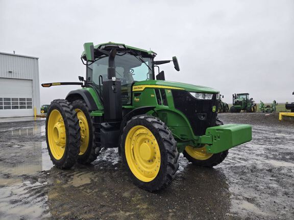 2024 John Deere 7R 290 Tractor