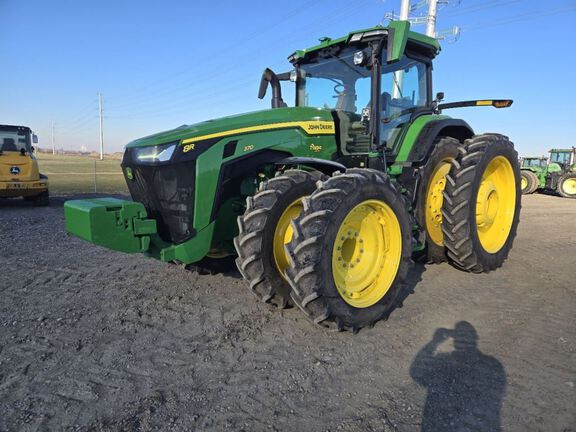 2023 John Deere 8R 370 Tractor