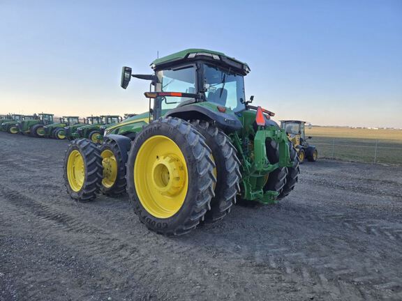 2023 John Deere 8R 370 Tractor