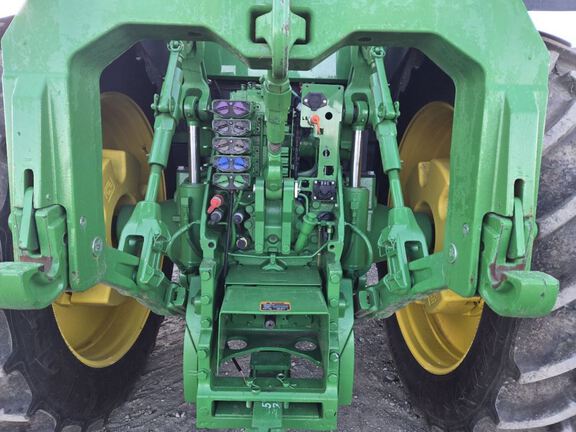 2023 John Deere 8R 370 Tractor