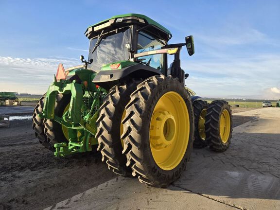 2024 John Deere 8R 370 Tractor