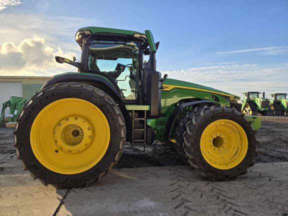 2024 John Deere 8R 370 Tractor