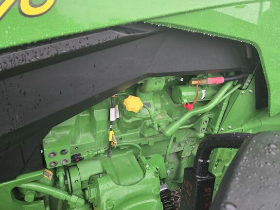 2024 John Deere 8R 370 Tractor