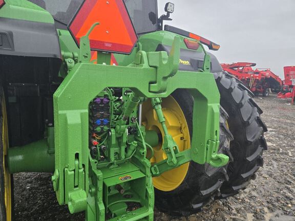 2024 John Deere 8R 370 Tractor