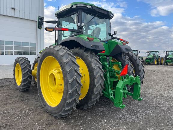 2023 John Deere 8R 340 Tractor