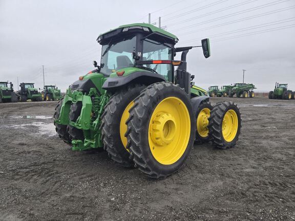 2023 John Deere 8R 370 Tractor