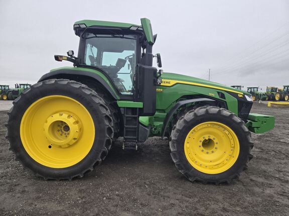 2023 John Deere 8R 370 Tractor