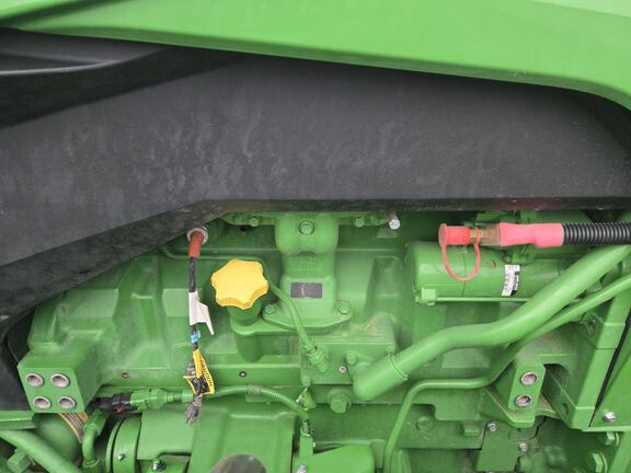 2023 John Deere 8R 370 Tractor