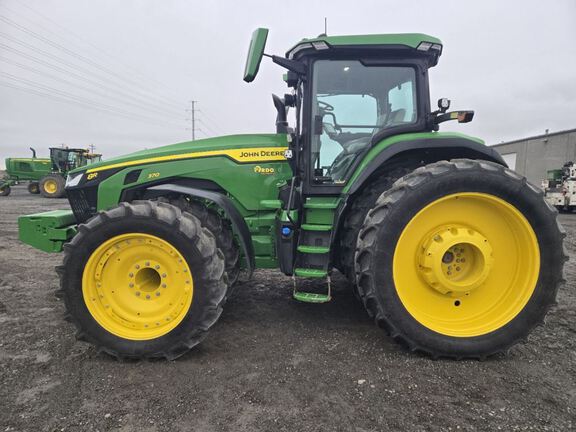 2023 John Deere 8R 370 Tractor