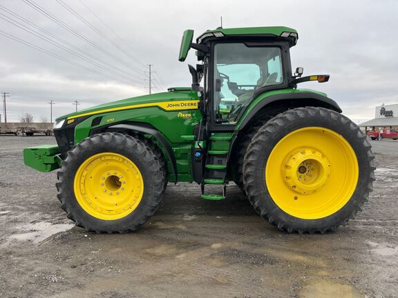 2024 John Deere 8R 370 Tractor