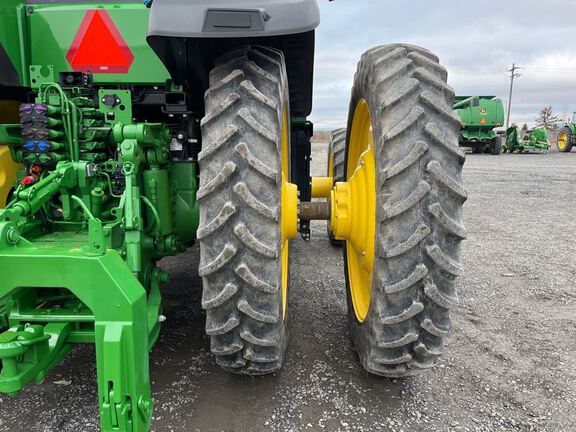 2024 John Deere 8R 370 Tractor