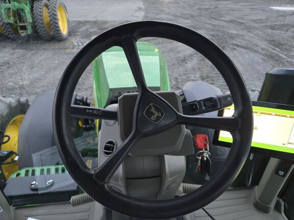 2024 John Deere 8R 370 Tractor