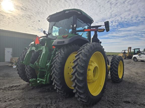 2024 John Deere 8R 370 Tractor