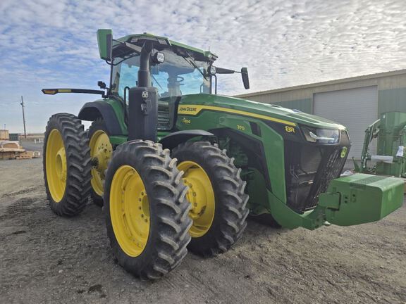 2024 John Deere 8R 370 Tractor