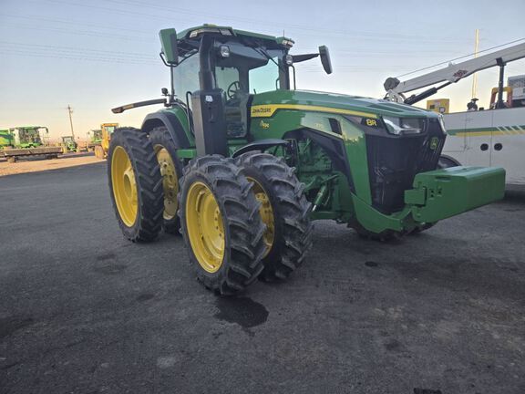 2024 John Deere 8R 370 Tractor