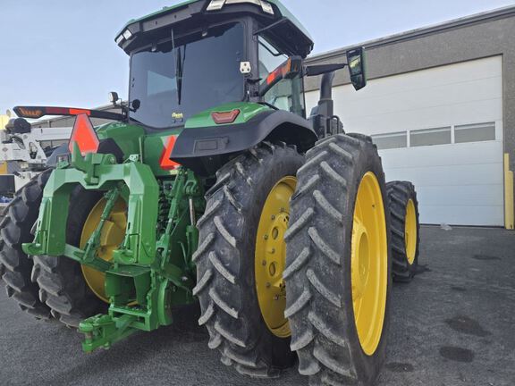 2024 John Deere 8R 370 Tractor