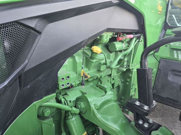 2024 John Deere 8R 370 Tractor