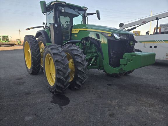 2024 John Deere 8R 370 Tractor