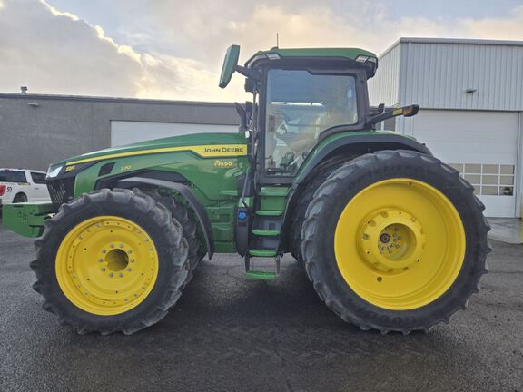 2024 John Deere 8R 370 Tractor