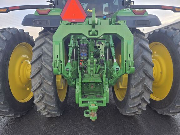 2024 John Deere 8R 370 Tractor