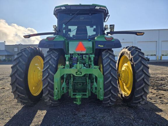 2024 John Deere 8R 370 Tractor