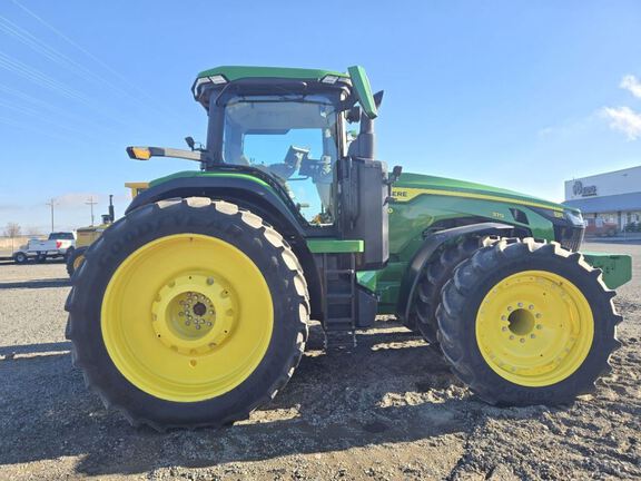 2024 John Deere 8R 370 Tractor