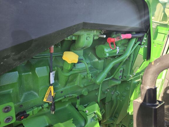 2024 John Deere 8R 370 Tractor