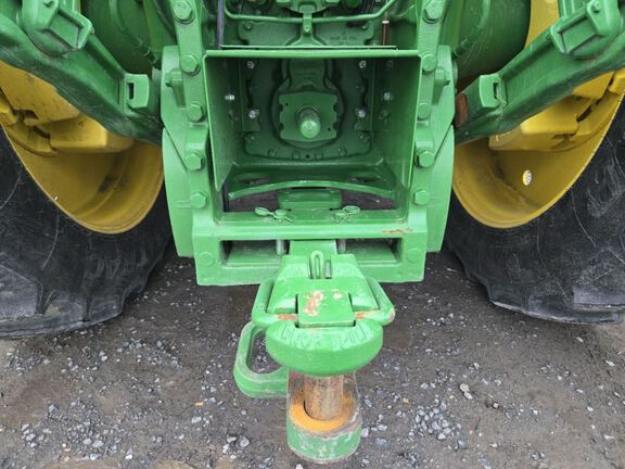 2023 John Deere 8R 370 Tractor